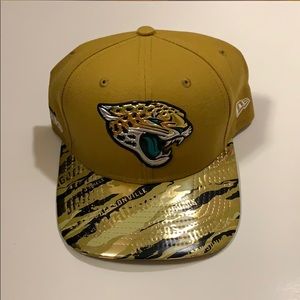 Gold Jacksonville Jaguars New Era snapback